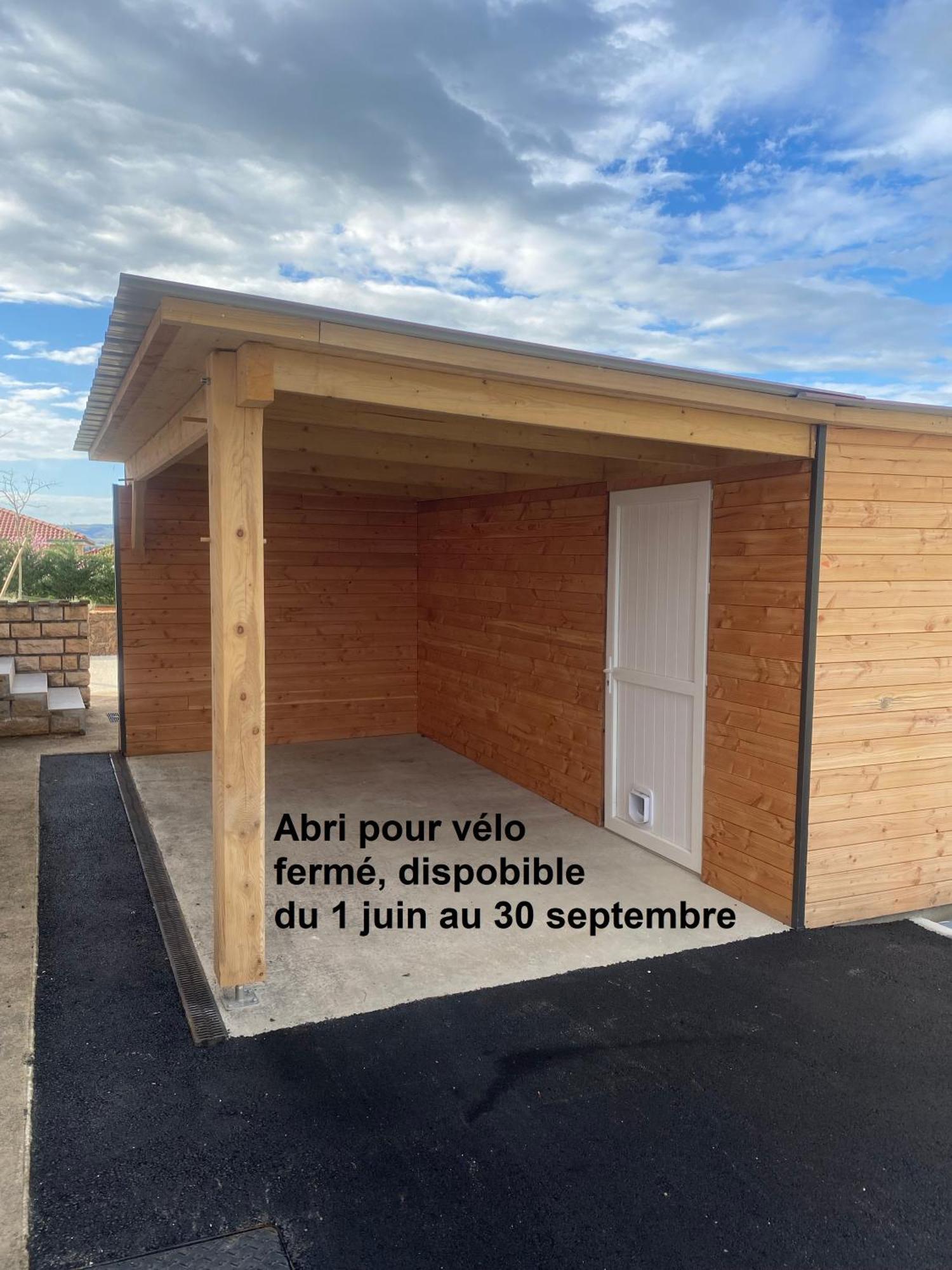 Chambre Dans Logement Partage Chez L Habitant Avec Piscine De 1 A 3 Chambres Grieges Экстерьер фото