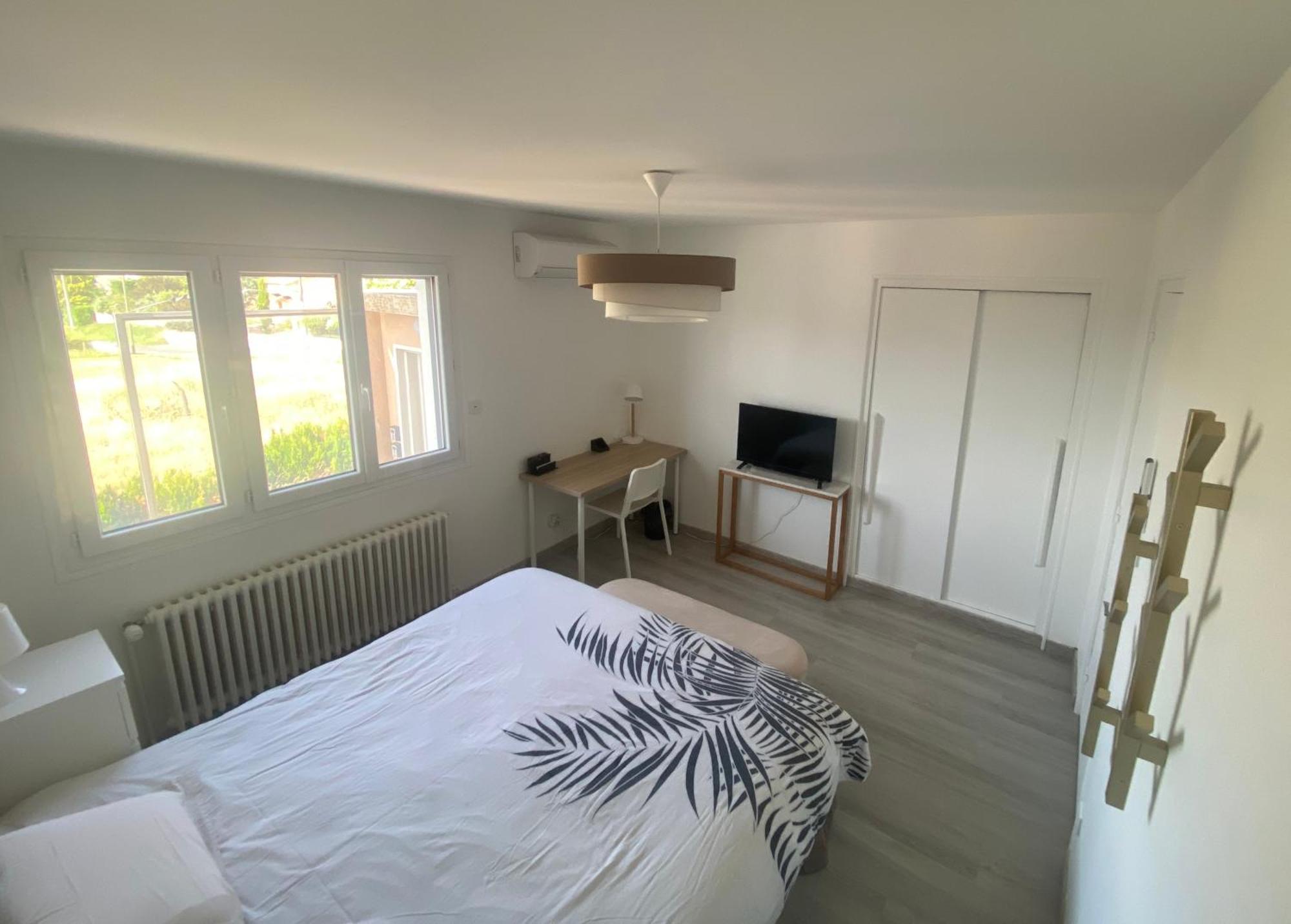Chambre Dans Logement Partage Chez L Habitant Avec Piscine De 1 A 3 Chambres Grieges Номер фото